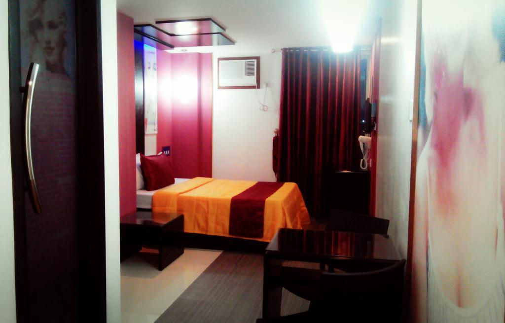 Icon Hotel North Edsa Quezon City Δωμάτιο φωτογραφία