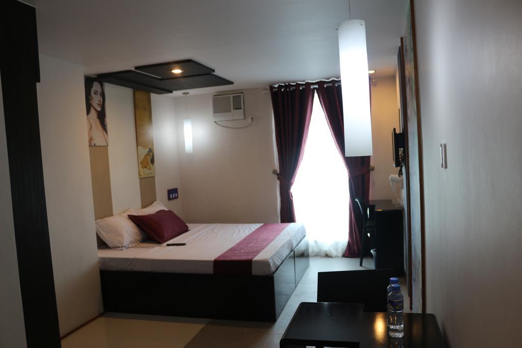 Icon Hotel North Edsa Quezon City Δωμάτιο φωτογραφία