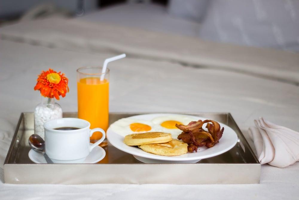 Icon Hotel North Edsa Quezon City Εξωτερικό φωτογραφία