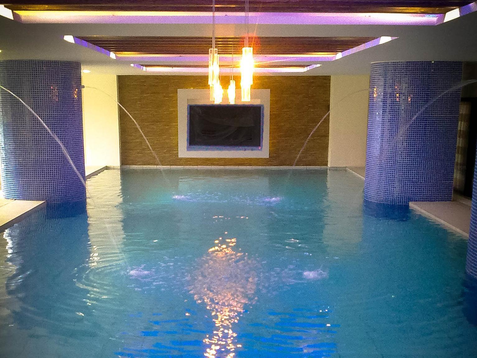 Icon Hotel North Edsa Quezon City Εξωτερικό φωτογραφία