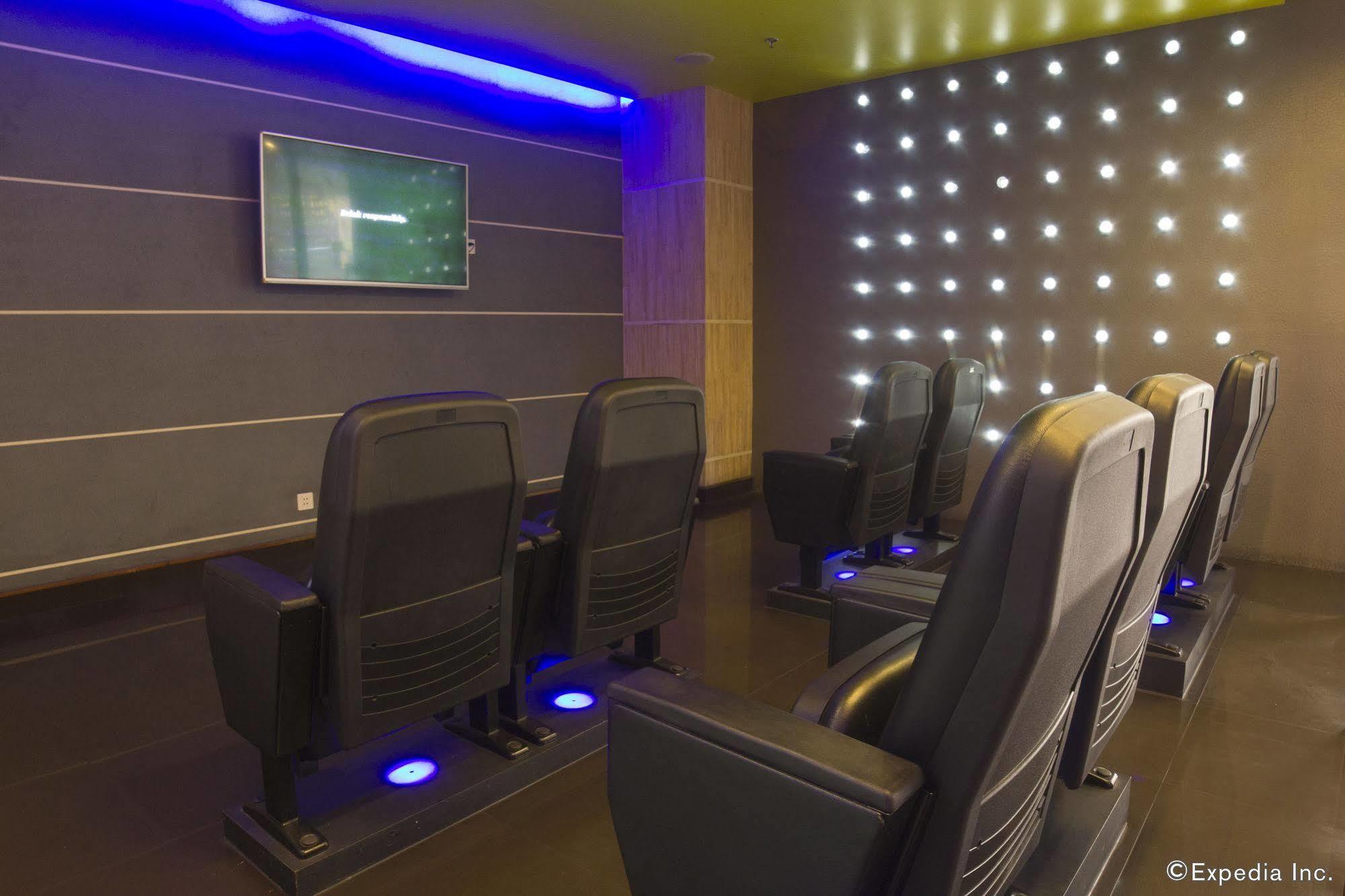 Icon Hotel North Edsa Quezon City Εξωτερικό φωτογραφία